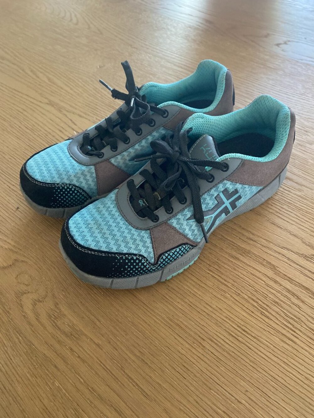 Kuru Quantum Fitness Glacial Gray Teal Black Sneakers Shoes Women's US 10 Wide